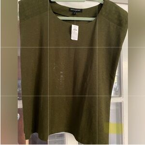 NWT Banana Republic green sleeveless dressy top